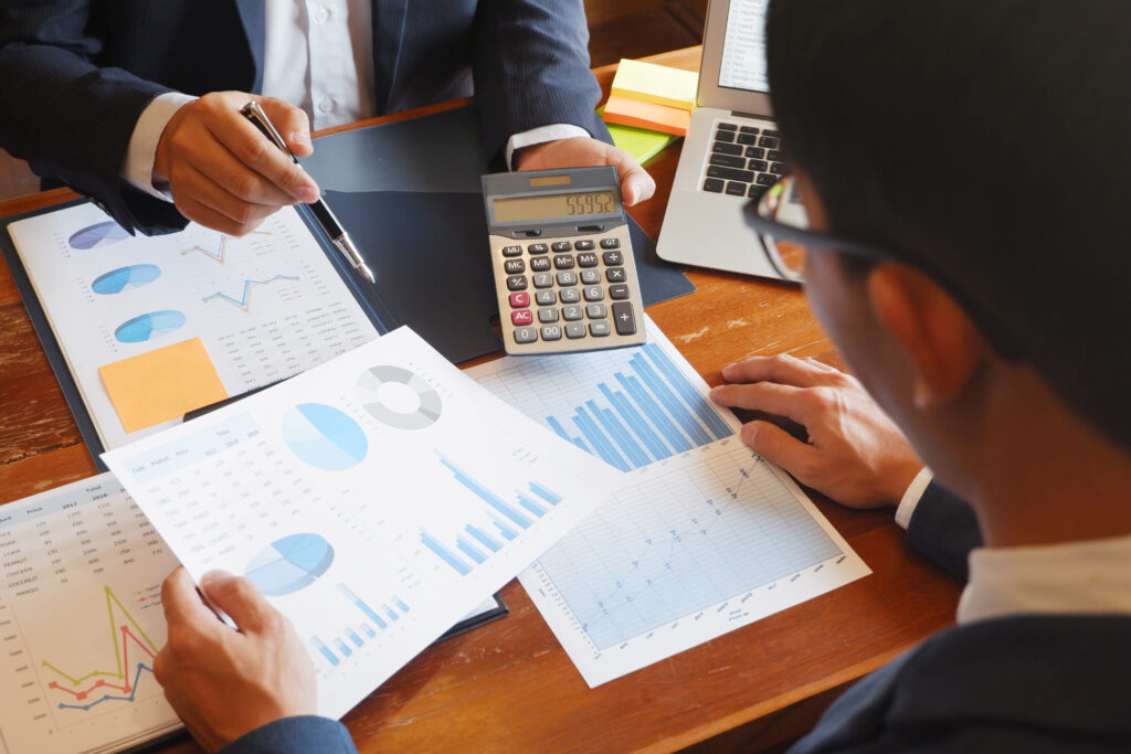 business consulting businessman meeting brainstorm 2026 01 06 09 36 18 utc